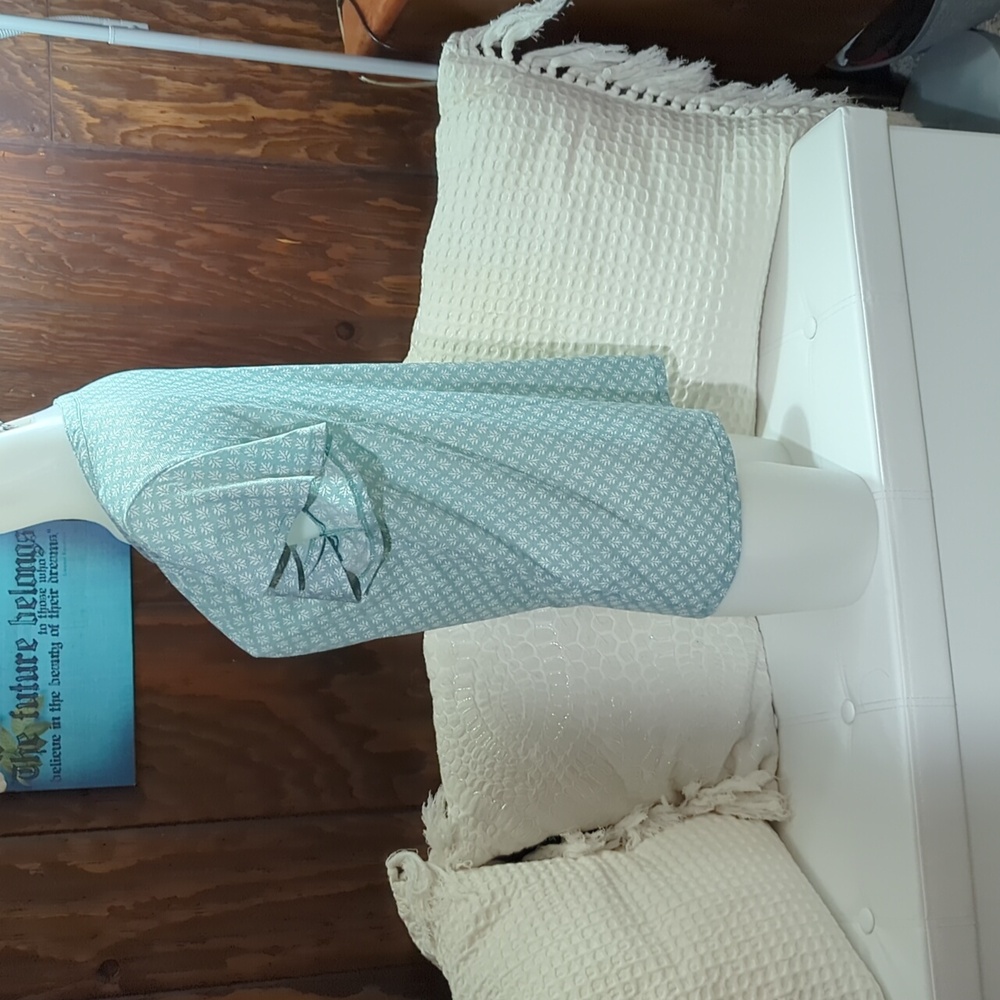 Size Medium My Style Women's Blue Patterned Blouses - Picture 8 of 13
